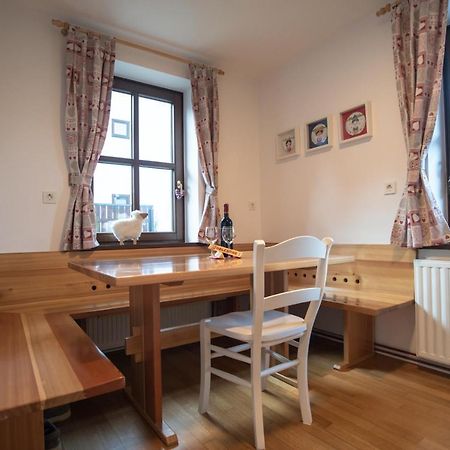 Pritlicni Apartma Hribovc Z Atrijem Кранська Гора Екстер'єр фото