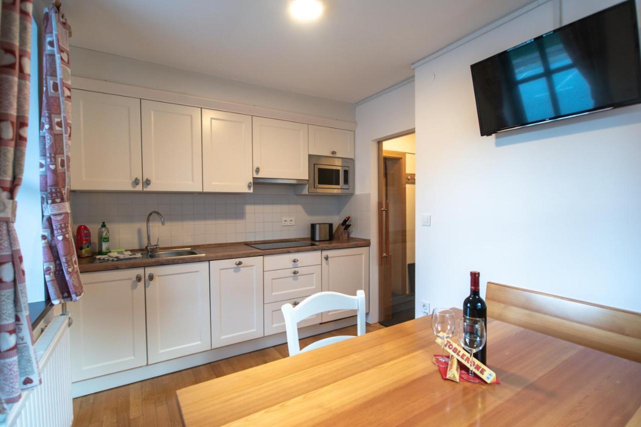 Pritlicni Apartma Hribovc Z Atrijem Кранська Гора Екстер'єр фото